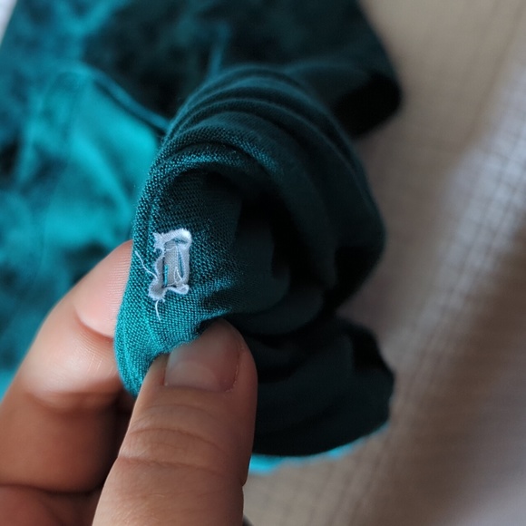 Jessica Sleeveless Teal Patterned Top with Double Ruche Detail Sz M Petite 12 - Picture 6 of 6